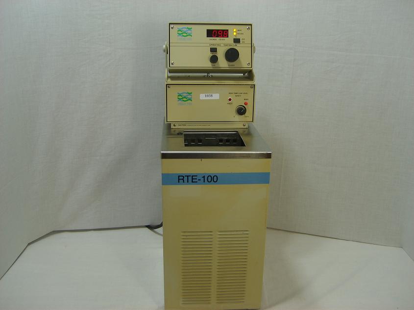 1038: Neslab RTE - 100 Refrigerated Bath Circulator, Water Bath / Circulator, Neslab Instrument