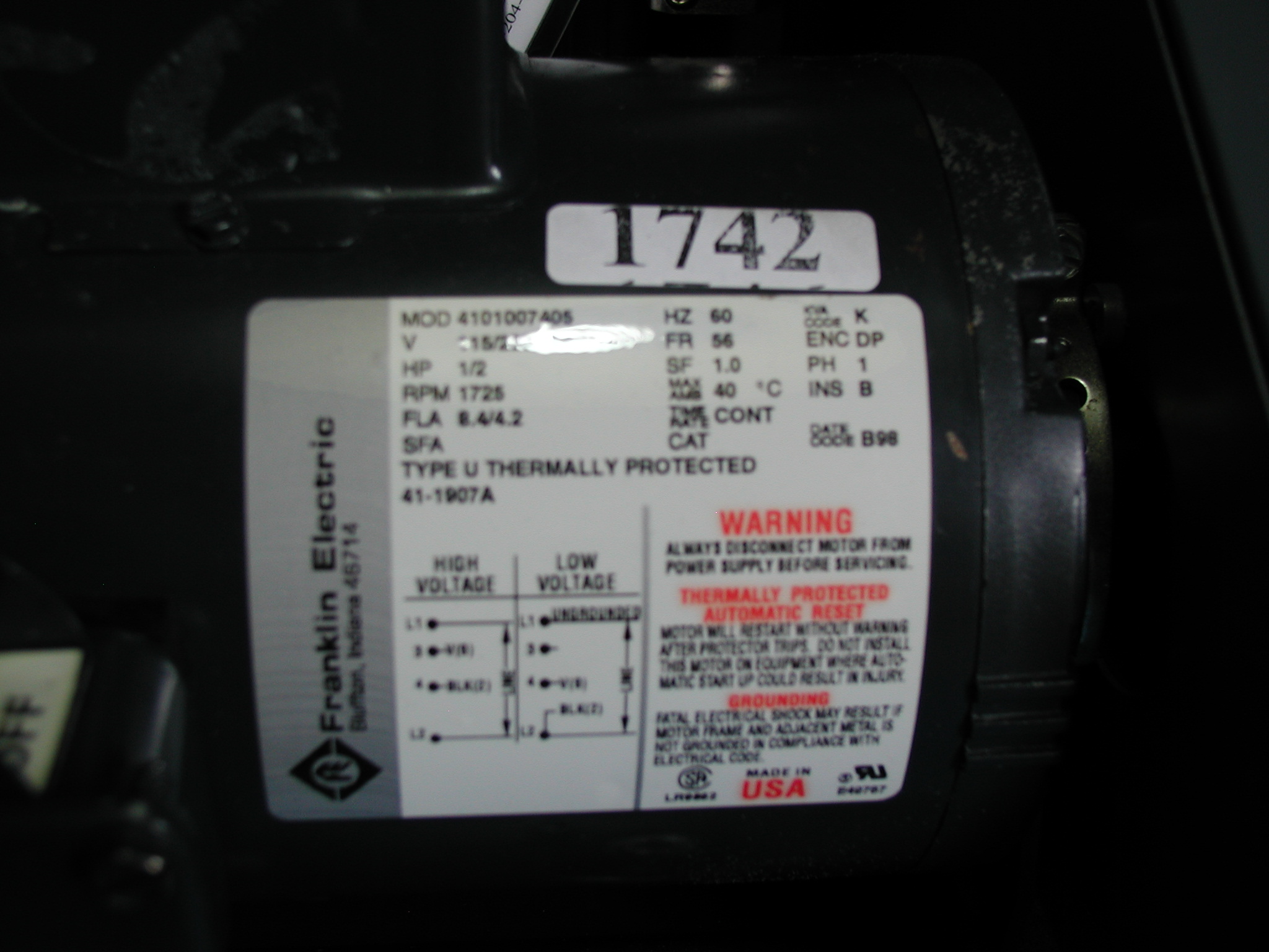 1742: Welch 1402 Vacuum Pump, Pump, Welch Vacuum Technology
