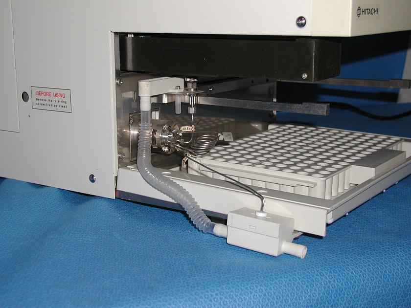 1446: Hitachi AS - 4000 Intelligent Auto Sampler, HPLC / FPLC, Hitachi