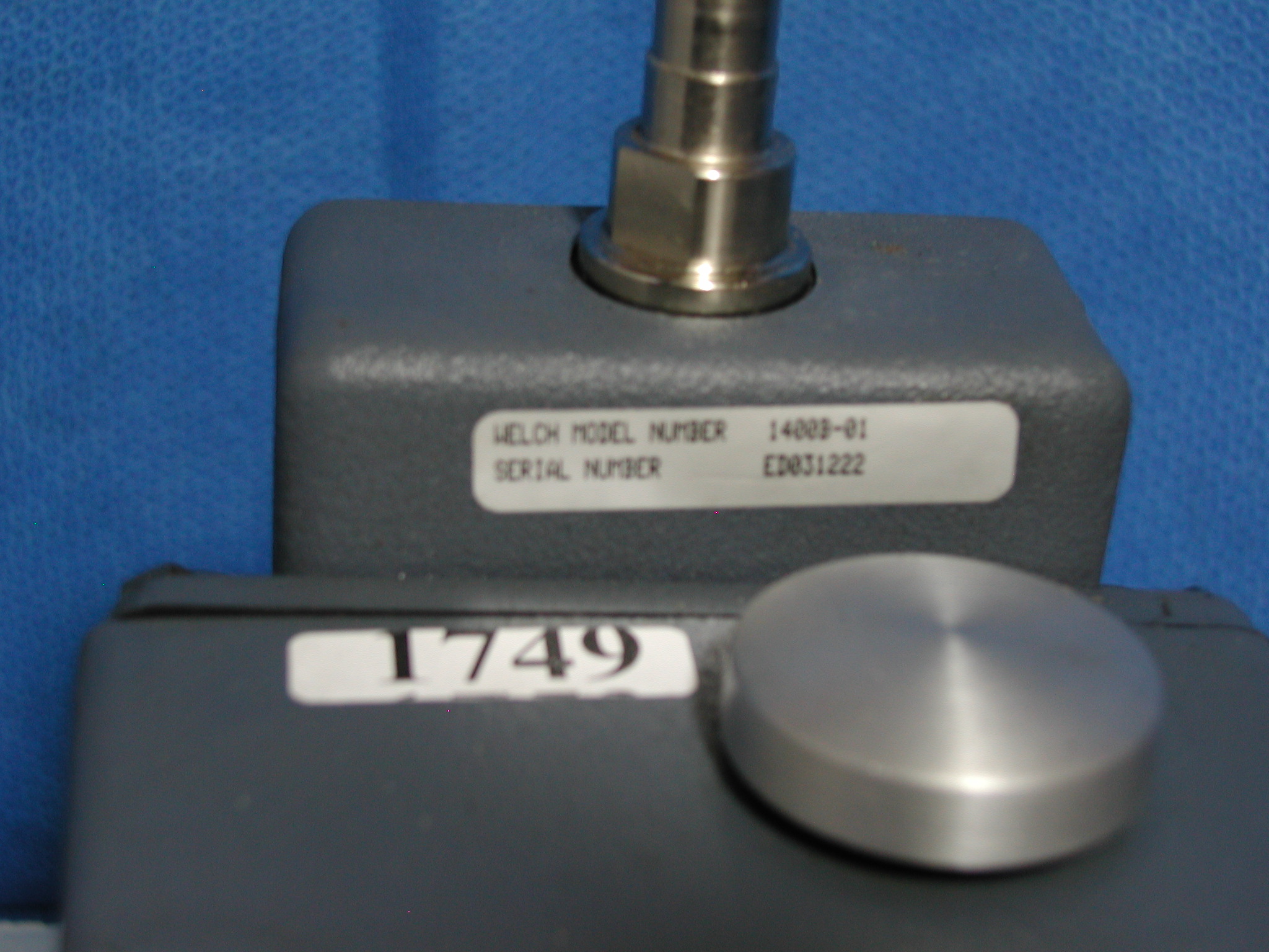 1749: Wilch 1400 Vacuum Pump, Pump, Welch Vacuum Technology