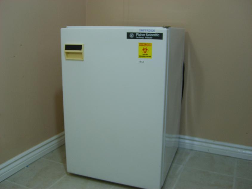 1042: Revco Under-Counter Freezer, Refrigerator / Freezer, Revco Scientific