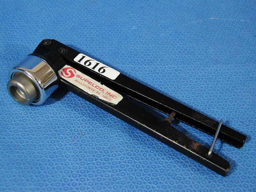 1616: Supelco Manual Cap Crimper, Miscellaneous Lab Items, Supelco