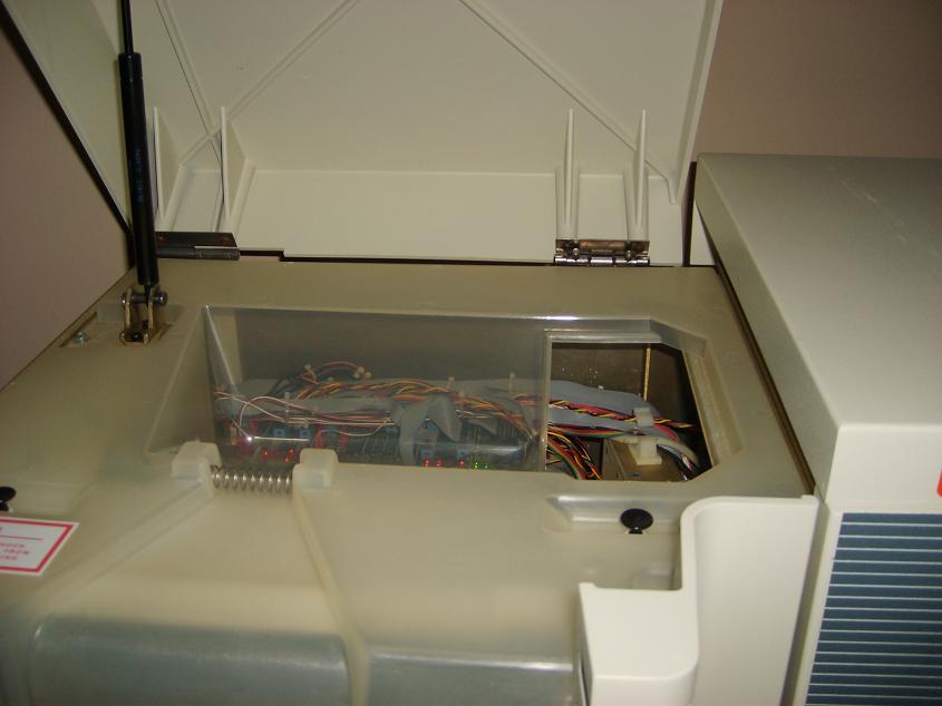 1205: Abbott Commander Parallel Processing Center, Immunoassay System, Abbott Laboratories