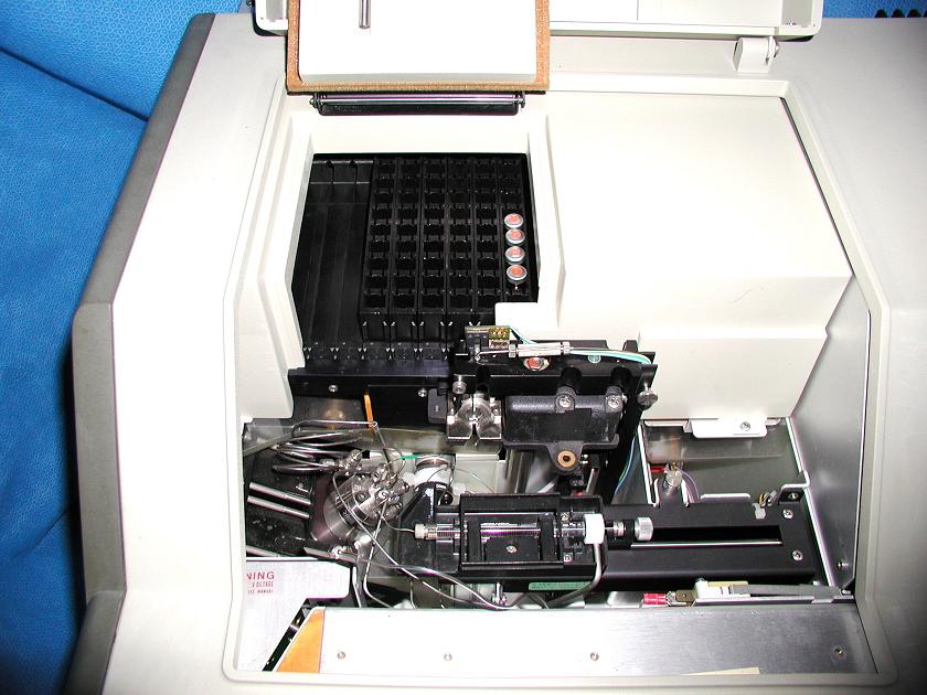 1664: HP 1090m Liquid Chromatograph, HPLC / FPLC, HP Hewlett Packard