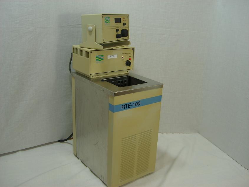 1038: Neslab RTE - 100 Refrigerated Bath Circulator, Water Bath / Circulator, Neslab Instrument