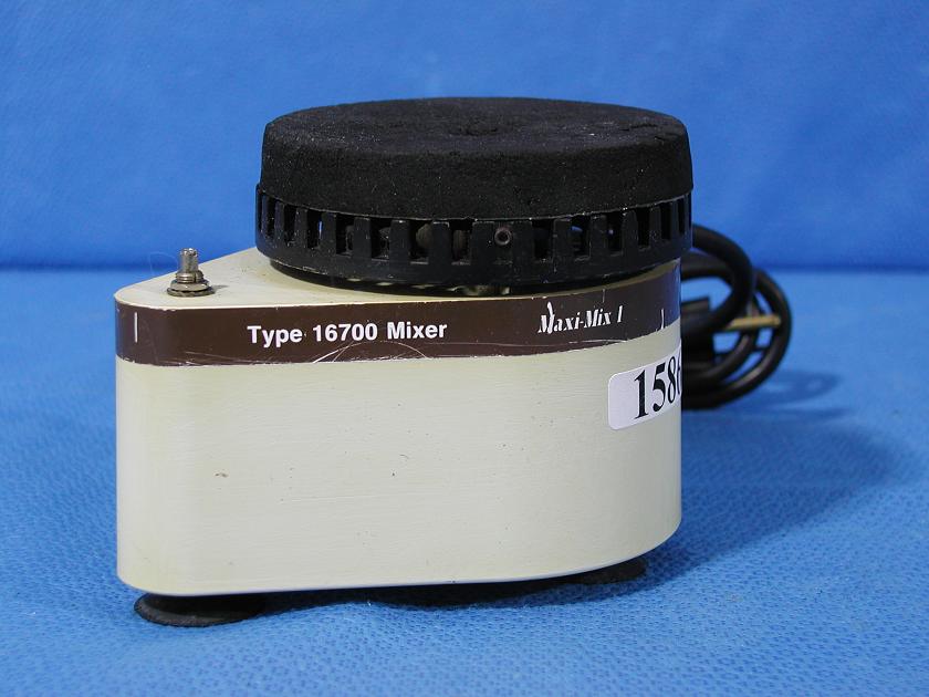 1586: Thermolyne M16700 Mixer, Shaker / Rotator / Mixer / Vortexer, Branstead  Thermolyne