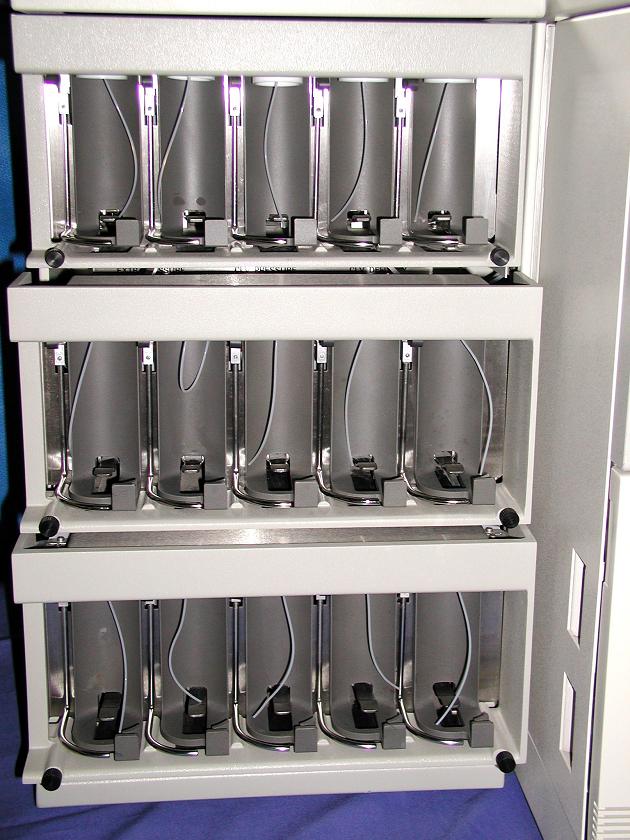 1668: HP G1000A Protein Sequencer, DNA Related, HP Hewlett Packard