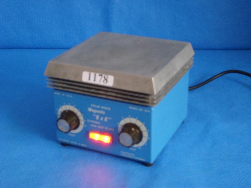 1178: Cole-Palmer Hot Plate & Stirrer, Stirrer / Heater, ColeParmer