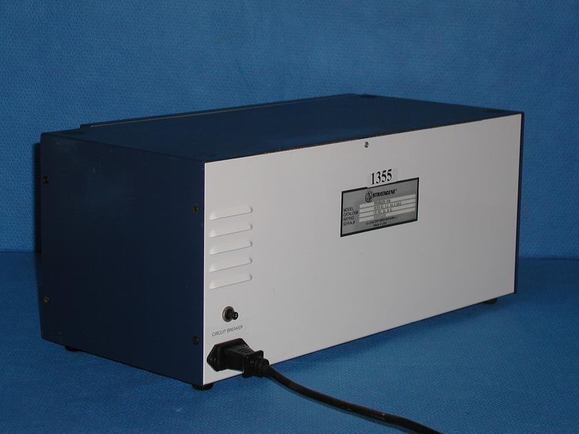 1355: Stratagene Hybridization Oven, Incubator / Oven, Stratagene