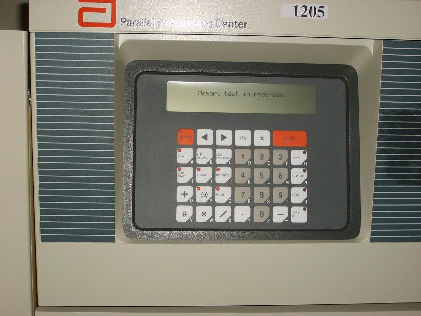 1205: Abbott Commander Parallel Processing Center, Immunoassay System, Abbott Laboratories