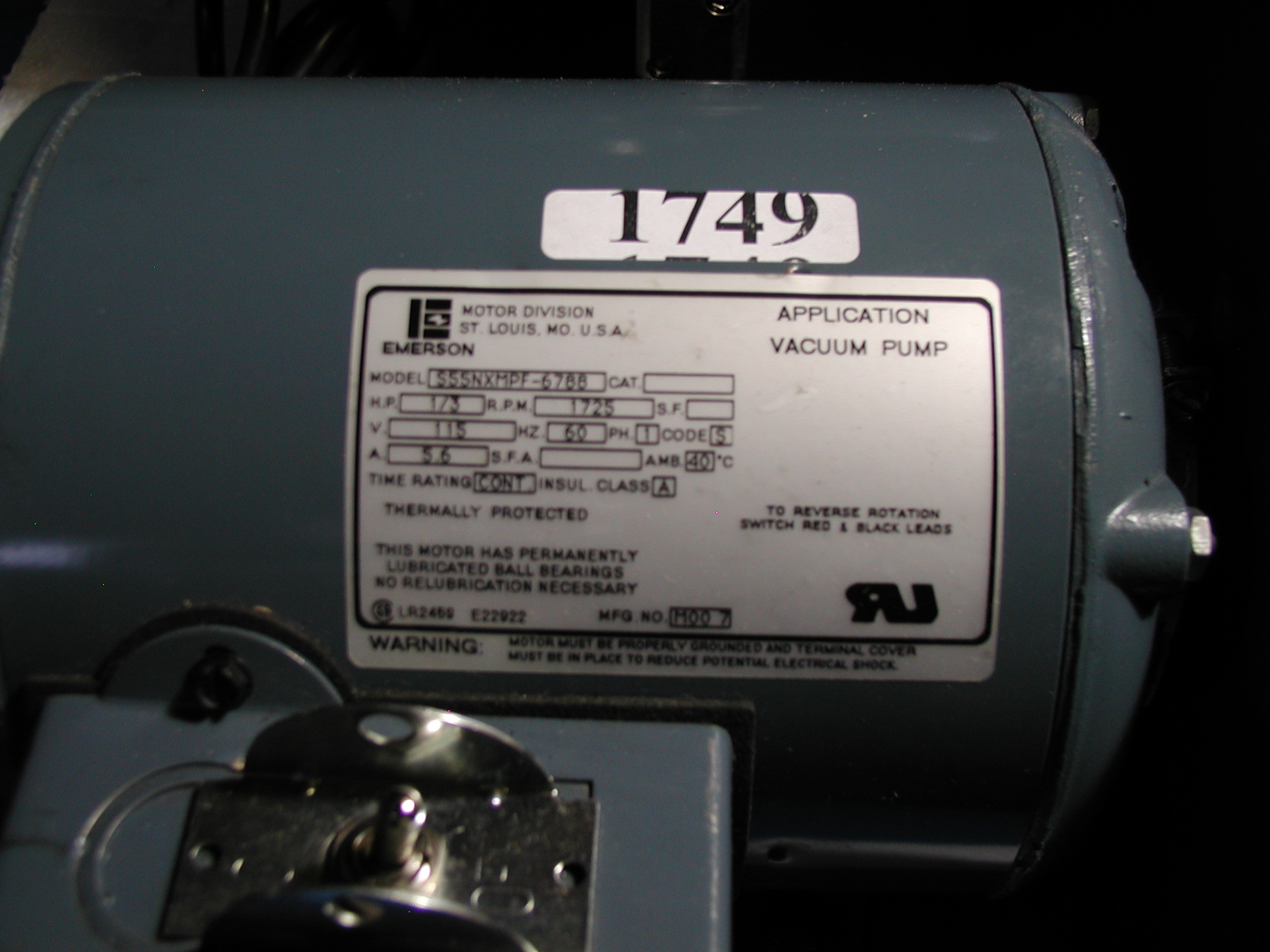 1749: Wilch 1400 Vacuum Pump, Pump, Welch Vacuum Technology