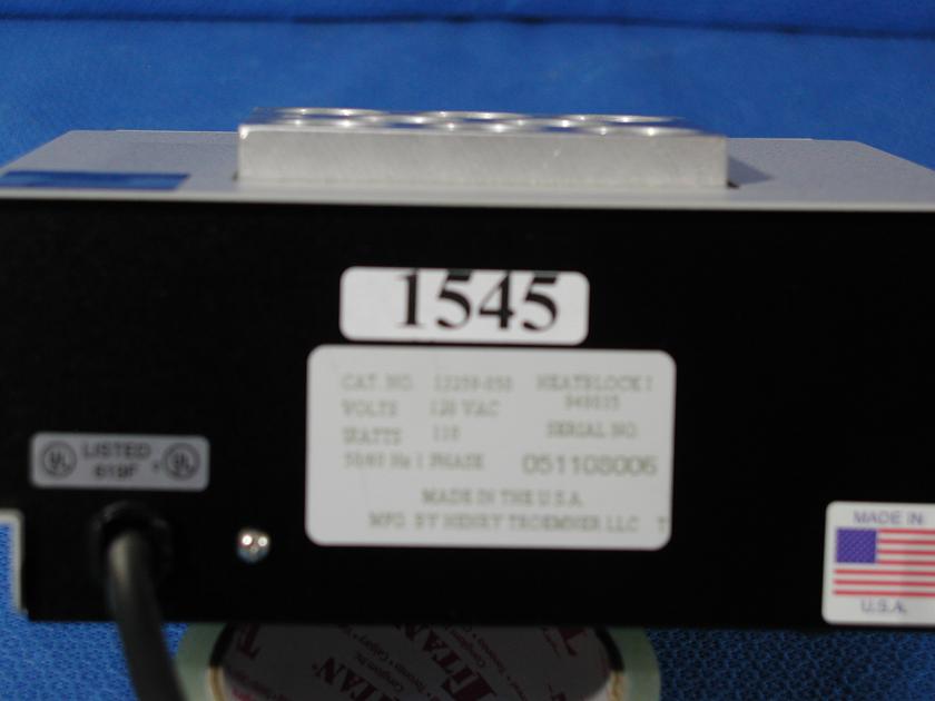 1545: VWR Digital Hot Block, Stirrer / Heater, VWR Scientific
