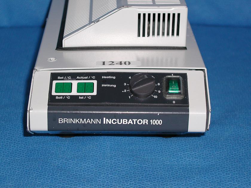 1240: BrinkMann 1000 Incubator, Incubator / Oven, Brinkmann Instruments