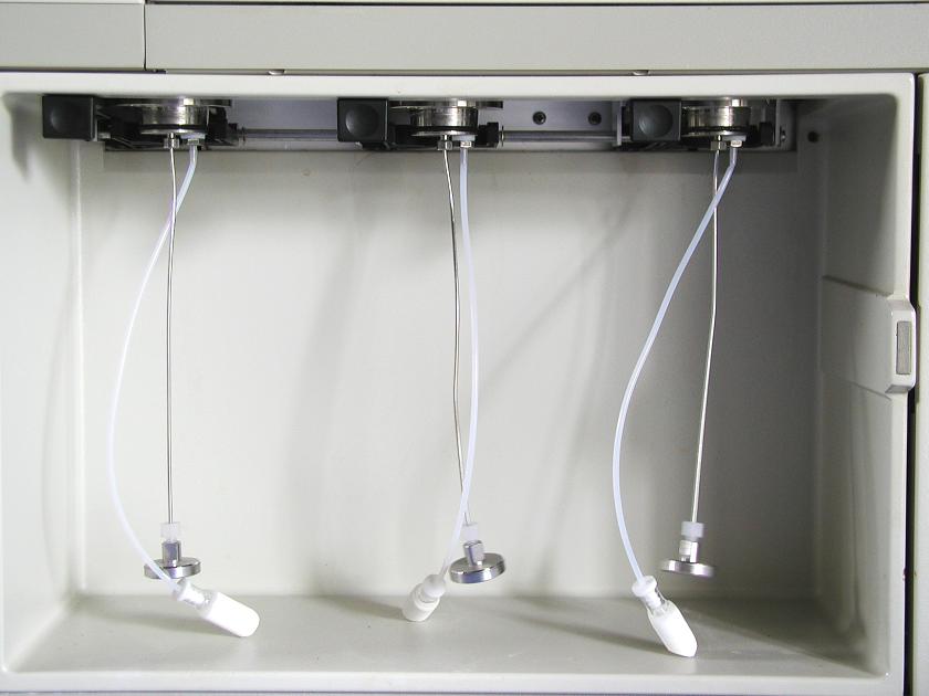 1665: HP 1090 Liquid Chromatograph Series II, HPLC / FPLC, HP Hewlett Packard