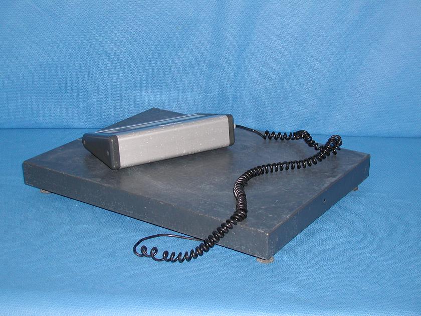 1272: Ohaus Floor Scale, Scale / Balance, Ohaus