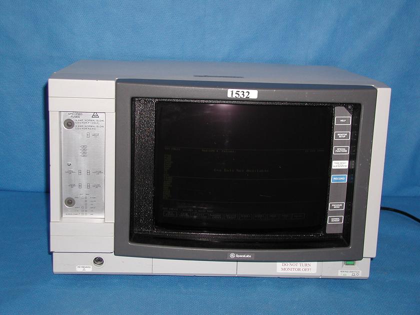 1532: SpaceLab Monitor, ECG / EKG / Monitors, SpaceLabs Healthcare