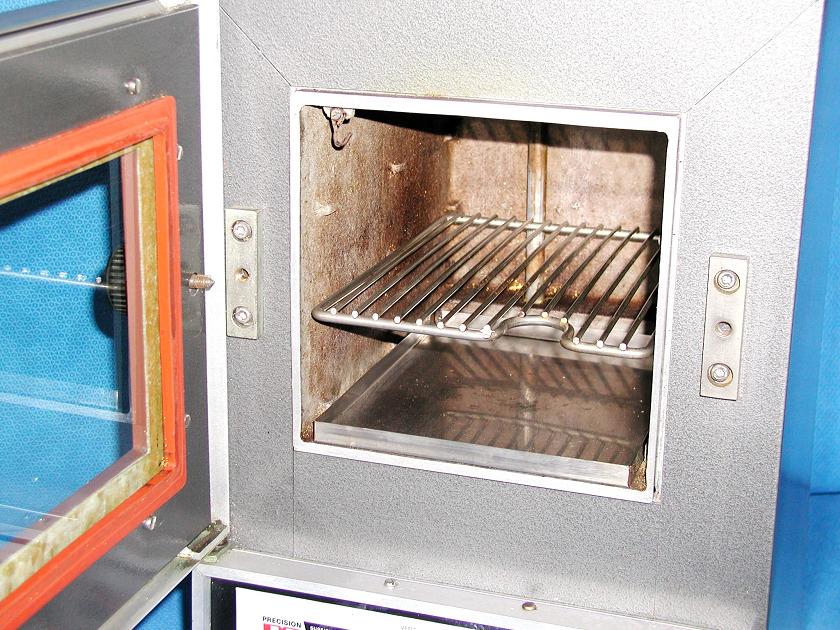 1659: Precision Thelco Vacuum Oven, Incubator / Oven, Precision Scientific