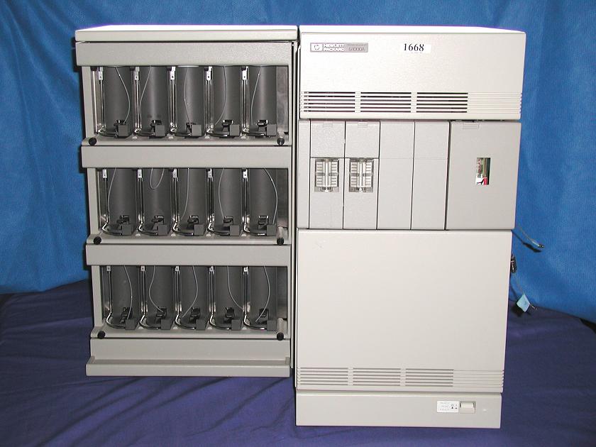 1668: HP G1000A Protein Sequencer, DNA Related, HP Hewlett Packard