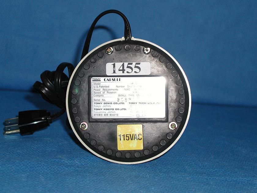 1455: Tomy HF - 120 NanoFuge, Centrifuge, Tomy Seiko
