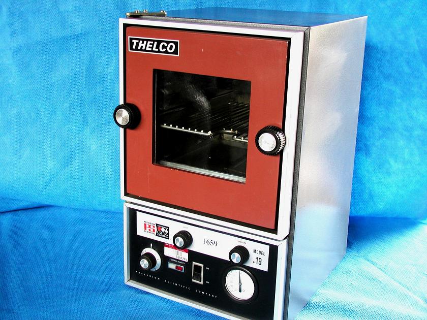 1659: Precision Thelco Vacuum Oven, Incubator / Oven, Precision Scientific