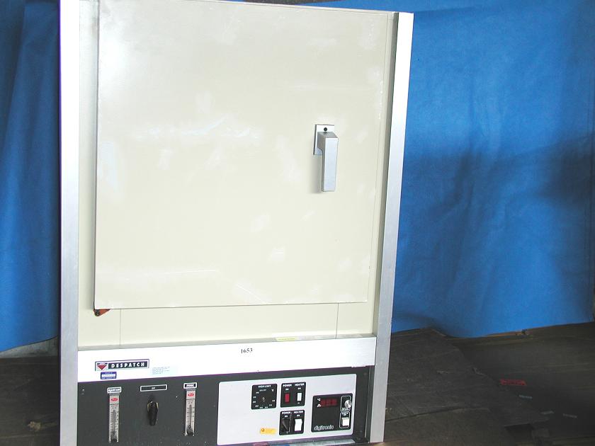 1653: Despatch LND1 - 42 Oven, Incubator / Oven, Despatch Industries